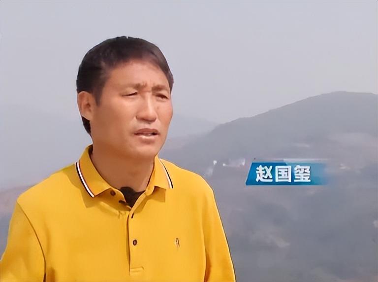 云南小伙被迫接手2000亩荒山，靠“废料”狂赚2000万，收入近亿元