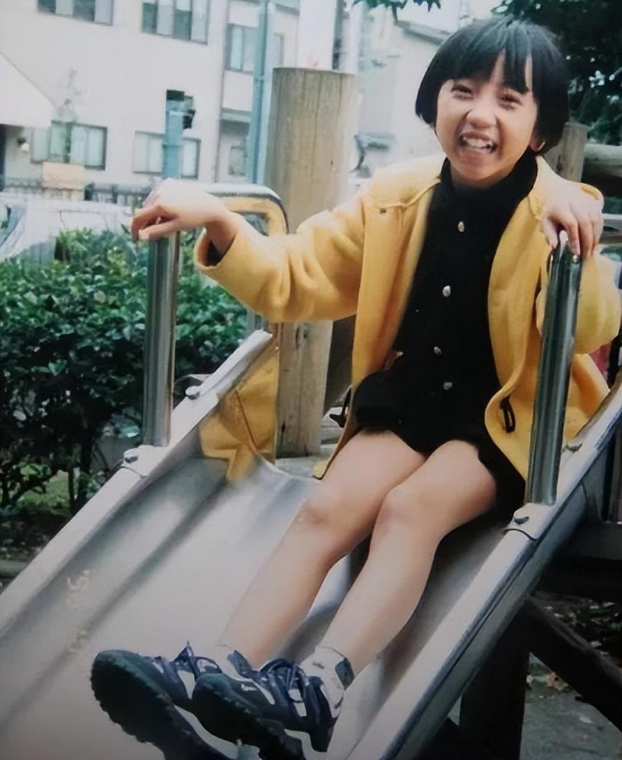 9岁女孩张素去日本留学，称要用学习打败日本人，如今她回国了吗